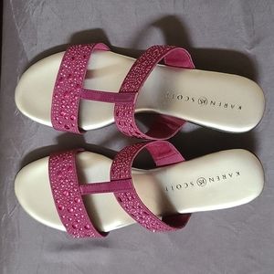 Karen Scott Fuscia Sandals